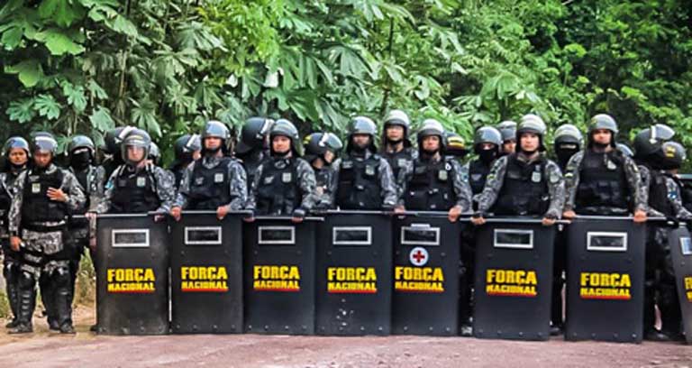 National Force police, flown in by the Temer government to protect the Amazon dam, and to block the Munduruku