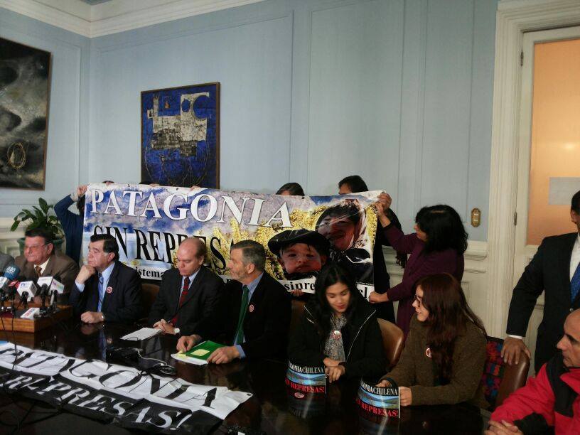 Photo by Ecosistemas Press Conference on June 9 with Senators and leaders of Patagonia Sin Represas.